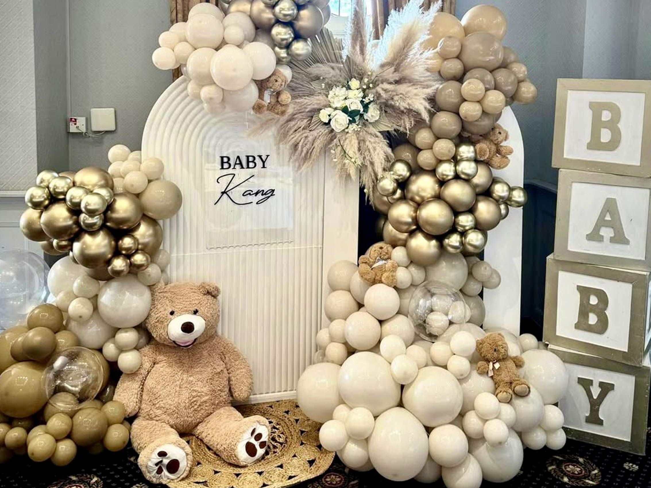 Babyshowerhero1